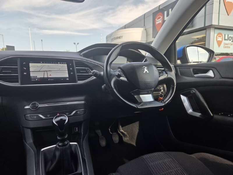 2020 (70) PEUGEOT 308 1.2 PureTech 130 Allure 5dr [Digital i-Cockpit] 5596908