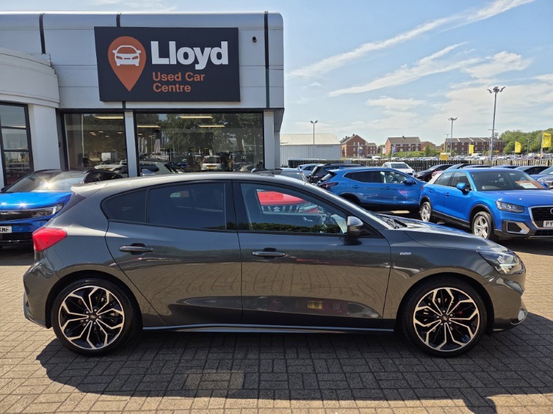 2020 (70) FORD FOCUS 1.0 EcoBoost Hybrid mHEV 125 ST-Line X Edition 5dr 5602277