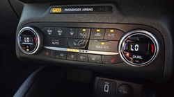2020 (70) FORD FOCUS 1.0 EcoBoost Hybrid mHEV 125 ST-Line X Edition 5dr 5602313
