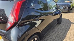 2018 (68) TOYOTA AYGO 1.0 VVT-i X-Plore 5dr 5599675