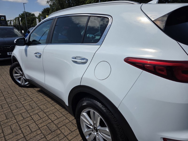 2017 (17) KIA SPORTAGE 1.7 CRDi ISG 2 5dr 5598896
