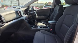 2017 (17) KIA SPORTAGE 1.7 CRDi ISG 2 5dr 5598913