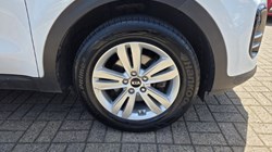 2017 (17) KIA SPORTAGE 1.7 CRDi ISG 2 5dr 5598888