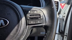 2017 (17) KIA SPORTAGE 1.7 CRDi ISG 2 5dr 5598919