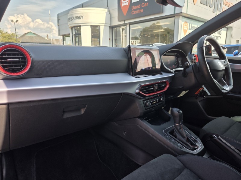 2024 (73) SEAT IBIZA 1.0 TSI 110 FR Sport 5dr DSG 5601247