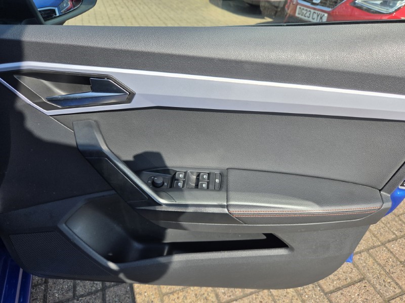 2024 (73) SEAT IBIZA 1.0 TSI 110 FR Sport 5dr DSG 5601251