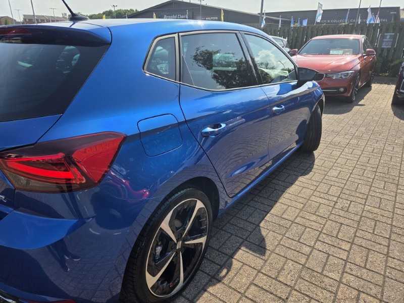 2024 (73) SEAT IBIZA 1.0 TSI 110 FR Sport 5dr DSG 5601233