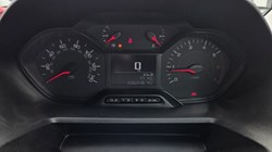 2021 (70) PEUGEOT COMMERCIAL PARTNER 1000 1.5 BlueHDi 100 Grip Van 5622073