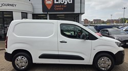 2021 (70) PEUGEOT COMMERCIAL PARTNER 1000 1.5 BlueHDi 100 Grip Van 5622035