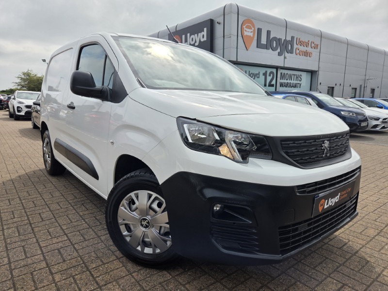 2021 (70) PEUGEOT COMMERCIAL PARTNER 1000 1.5 BlueHDi 100 Grip Van 5622046