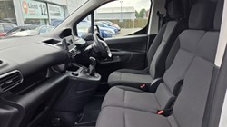 2021 (70) PEUGEOT COMMERCIAL PARTNER 1000 1.5 BlueHDi 100 Grip Van 5622056