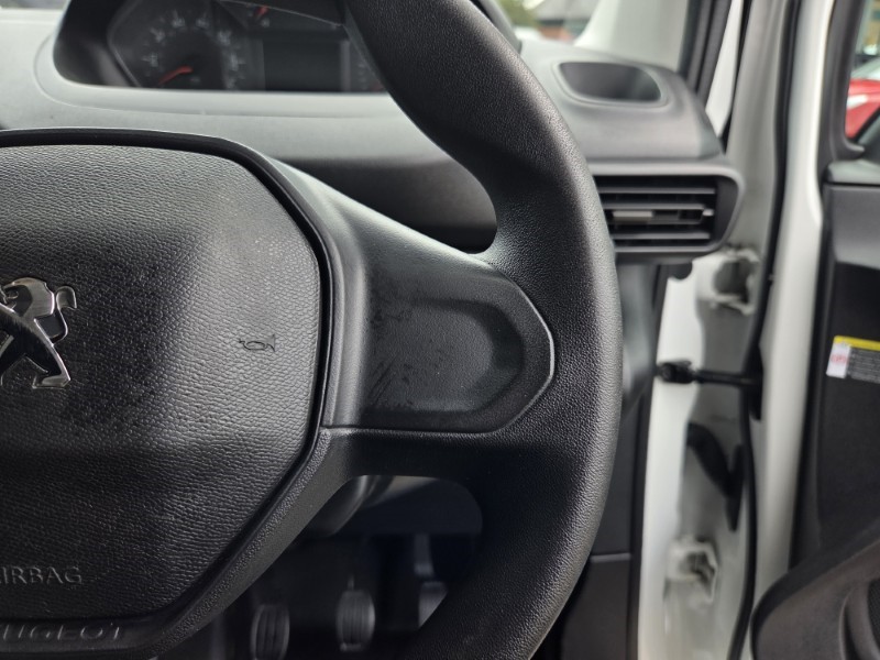 2021 (70) PEUGEOT COMMERCIAL PARTNER 1000 1.5 BlueHDi 100 Grip Van 5622065