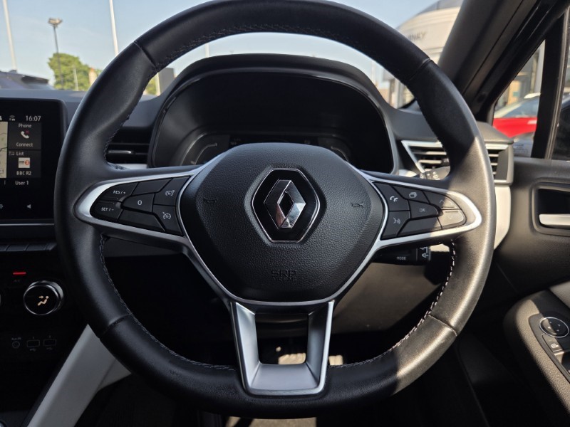 2023 (72) RENAULT CLIO 1.6 E-TECH full hybrid 145 Techno 5dr Auto 5608902