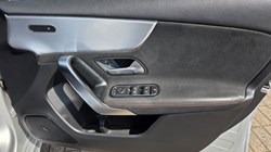 2019 (19) MERCEDES-BENZ A CLASS A180d AMG Line Premium 5dr Auto 5618914
