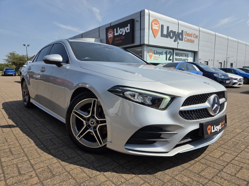 2019 (19) MERCEDES-BENZ A CLASS A180d AMG Line Premium 5dr Auto 5618897