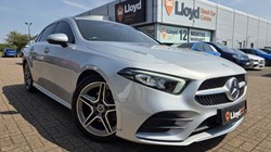 2019 (19) MERCEDES-BENZ A CLASS A180d AMG Line Premium 5dr Auto 5618897