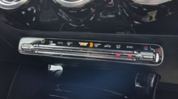 2019 (19) MERCEDES-BENZ A CLASS A180d AMG Line Premium 5dr Auto 5618923
