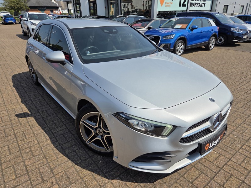 2019 (19) MERCEDES-BENZ A CLASS A180d AMG Line Premium 5dr Auto 5618891