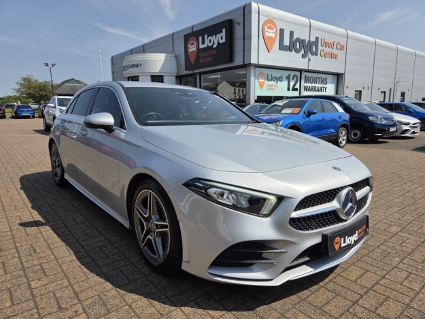 2019 (19) MERCEDES-BENZ A CLASS A180d AMG Line Premium 5dr Auto