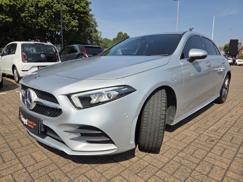 2019 (19) MERCEDES-BENZ A CLASS A180d AMG Line Premium 5dr Auto 5618894