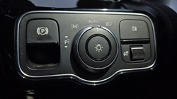2019 (19) MERCEDES-BENZ A CLASS A180d AMG Line Premium 5dr Auto 5618938