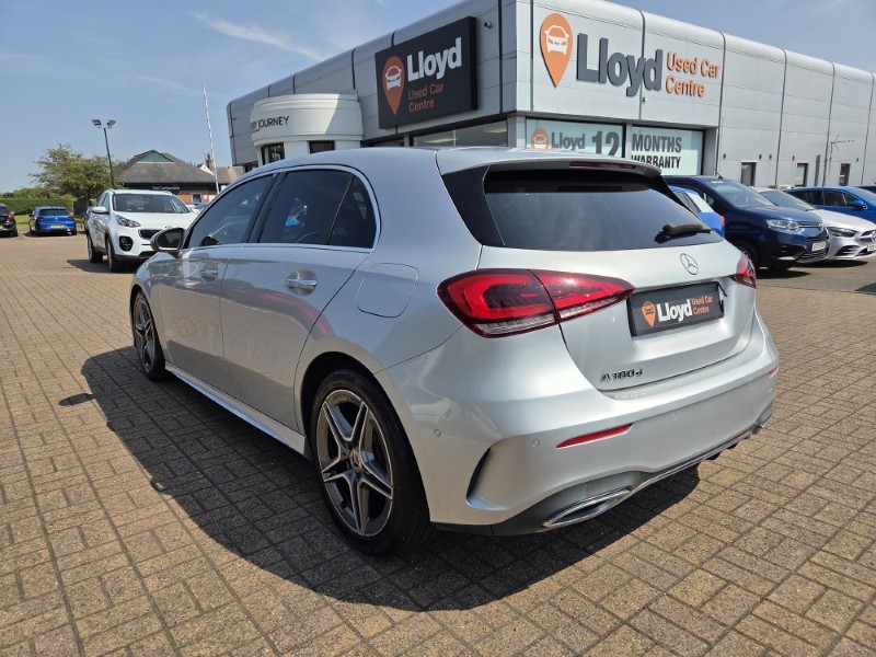 2019 (19) MERCEDES-BENZ A CLASS A180d AMG Line Premium 5dr Auto 5618898