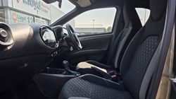 2023 (73) TOYOTA AYGO X 1.0 VVT-i Edge 5dr Auto 5618740