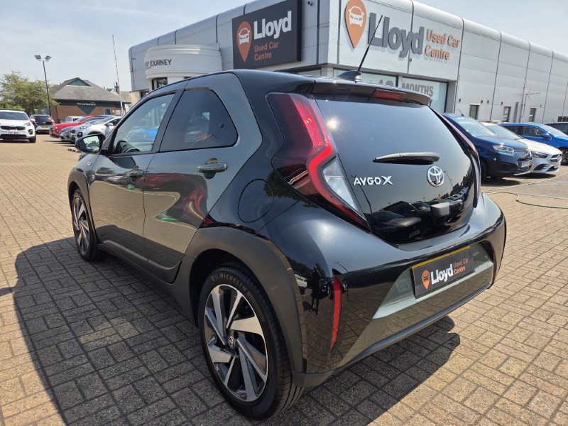 2023 (73) TOYOTA AYGO X 1.0 VVT-i Edge 5dr Auto 5618725