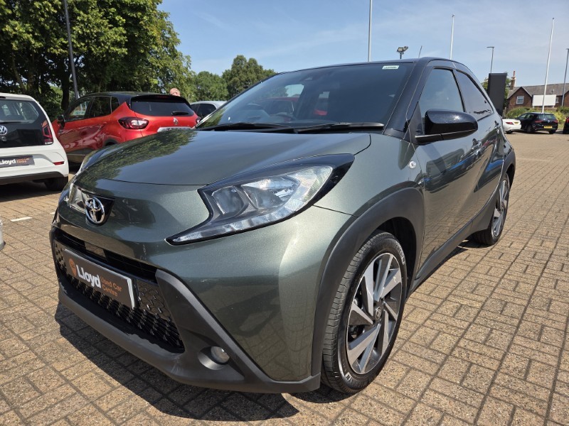 2023 (73) TOYOTA AYGO X 1.0 VVT-i Edge 5dr Auto 5618718