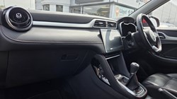 2022 (71) MG MOTOR UK ZS 1.5 VTi-TECH Exclusive 5dr 5621910