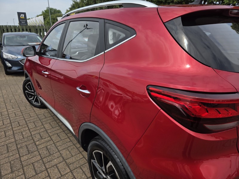 2022 (71) MG MOTOR UK ZS 1.5 VTi-TECH Exclusive 5dr 5621895