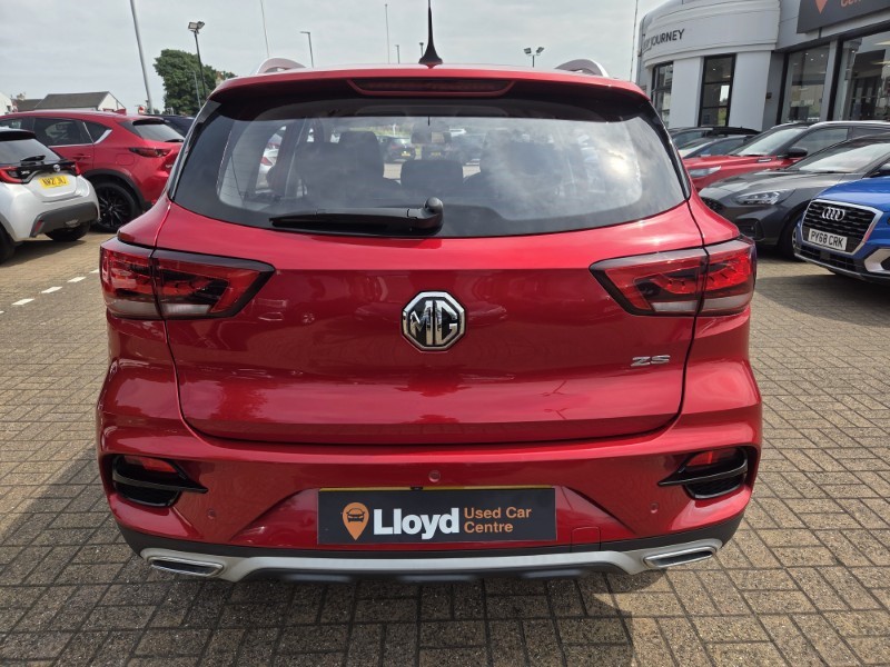 2022 (71) MG MOTOR UK ZS 1.5 VTi-TECH Exclusive 5dr 5621899