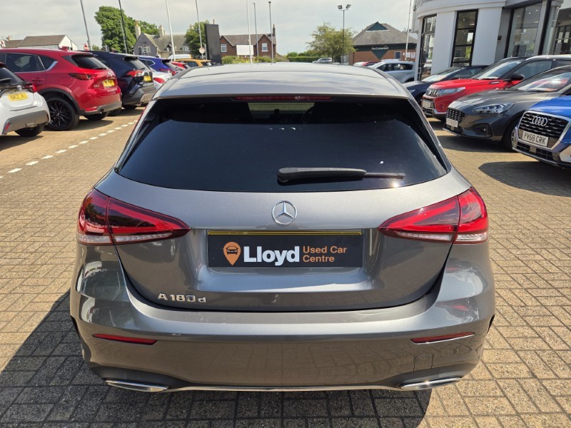 2021 (21) MERCEDES-BENZ A CLASS A180d [2.0] AMG Line 5dr 5625051