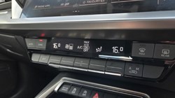 2020 (70) AUDI A3 35 TFSI Sport 5dr 5625123