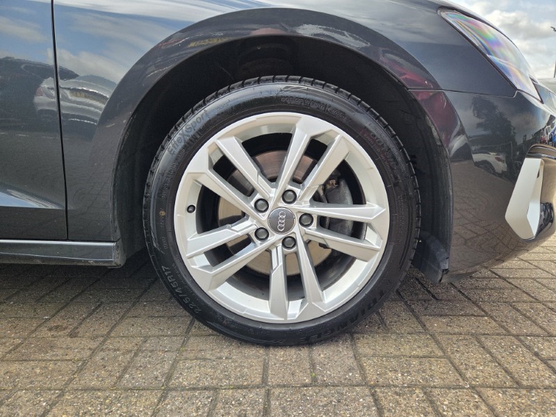2020 (70) AUDI A3 35 TFSI Sport 5dr 5625086
