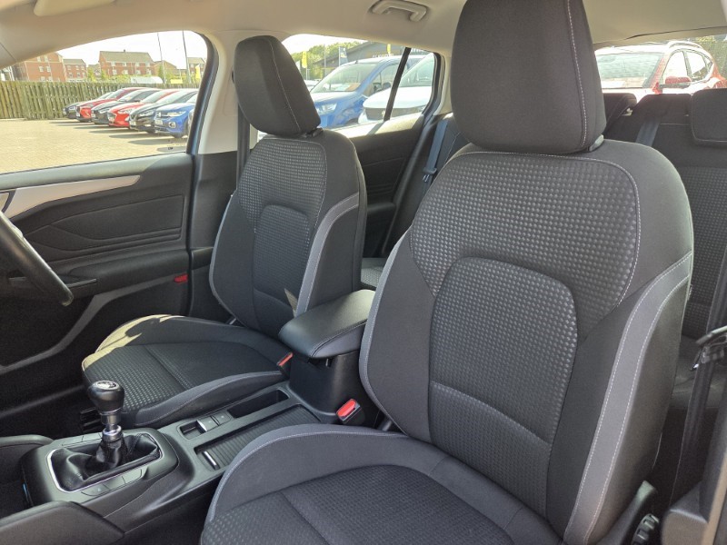 2020 (20) FORD FOCUS 1.5 EcoBlue 120 Zetec 5dr 5634901
