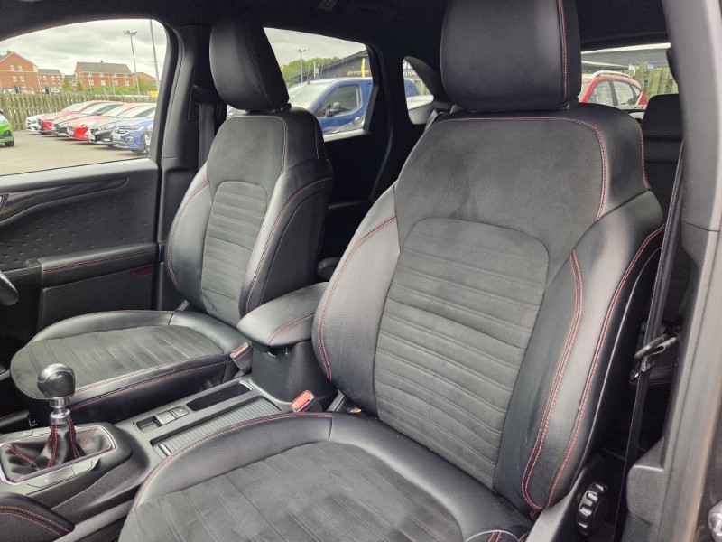 2021 (70) FORD KUGA 1.5 EcoBlue ST-Line Edition 5dr 5648834