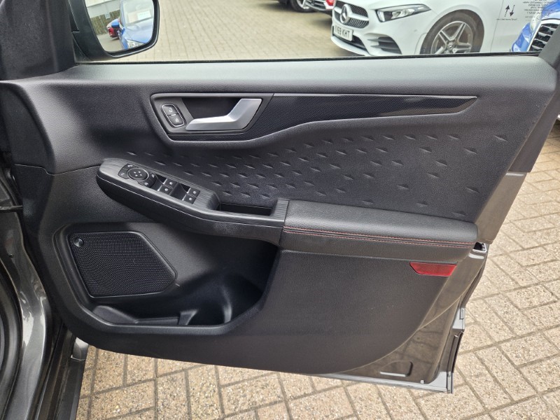 2021 (70) FORD KUGA 1.5 EcoBlue ST-Line Edition 5dr 5648836