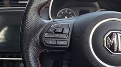 2021 (21) MG MOTOR UK ZS 1.5 VTi-TECH Excite 5dr 5645217