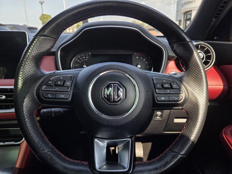 2021 (71) MG MOTOR UK HS 1.5 T-GDI Exclusive 5dr 5634810