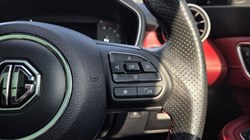 2021 (71) MG MOTOR UK HS 1.5 T-GDI Exclusive 5dr 5634809