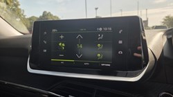 2021 (71) PEUGEOT 2008 1.2 PureTech 130 Allure Premium 5dr 5630708