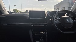 2021 (71) PEUGEOT 2008 1.2 PureTech 130 Allure Premium 5dr 5630690