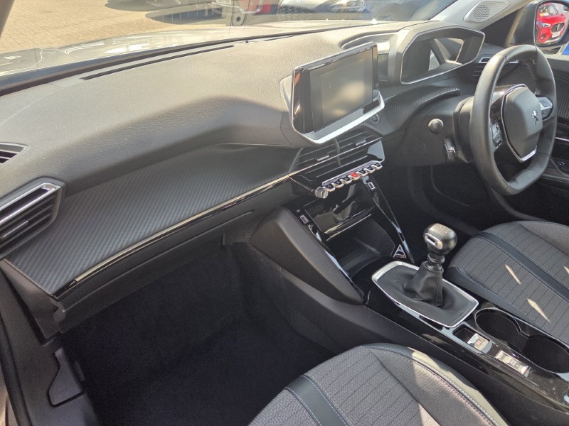 2021 (71) PEUGEOT 2008 1.2 PureTech 130 Allure Premium 5dr 5630695
