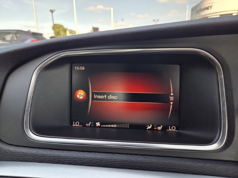 2019 (68) VOLVO V40 D2 [120] R DESIGN Nav Plus 5dr Geartronic 5645310