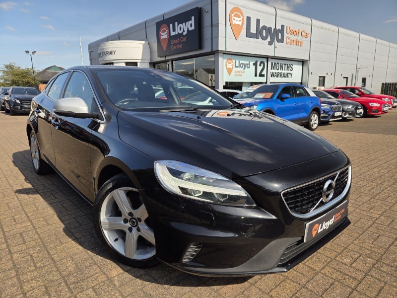 2019 (68) VOLVO V40 D2 [120] R DESIGN Nav Plus 5dr Geartronic 5645283