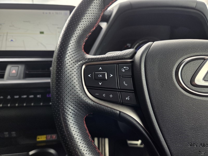 2023 (23) LEXUS UX 250h 2.0 F-Sport 5dr CVT [Nav] 5640027