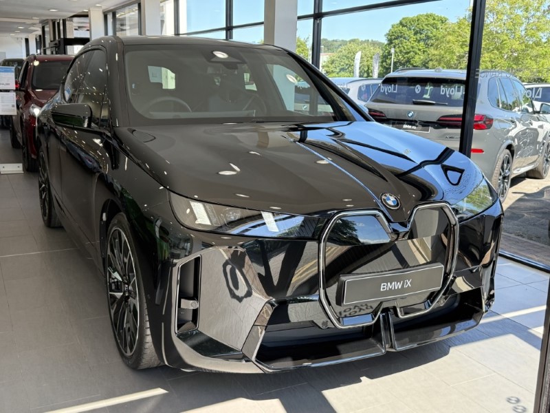  BMW iX 300kW xDrive45 M Sport 101kWh 5dr Auto