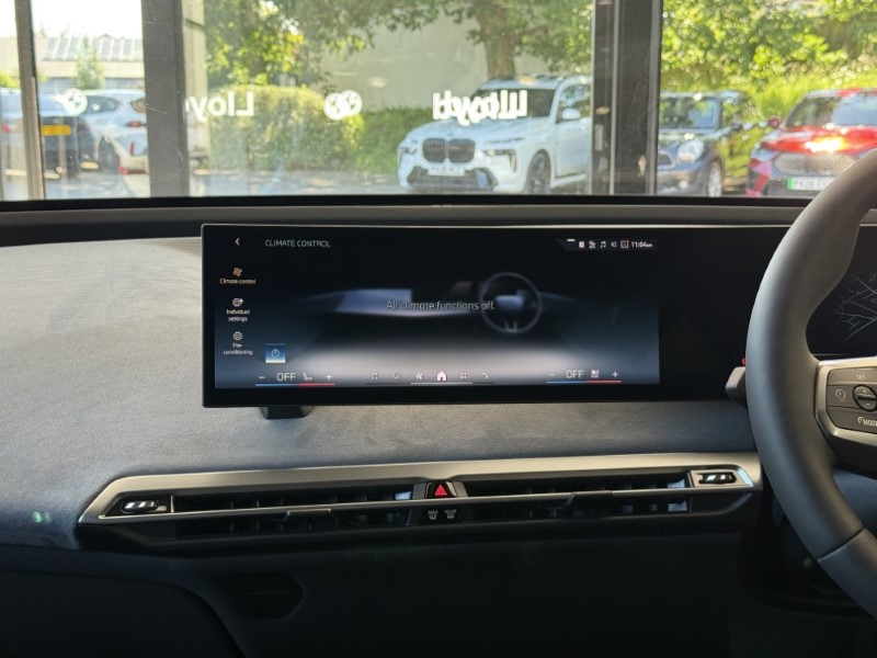  BMW iX 300kW xDrive45 M Sport 101kWh 5dr Auto 5541226
