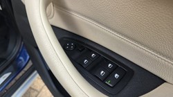 2017 (67) BMW X1 xDrive 20i xLine 5dr Step Auto 5640363